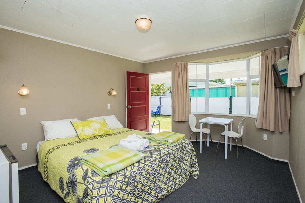 Colonial On Gladstone Motel กิสบอร์น ภายนอก รูปภาพ